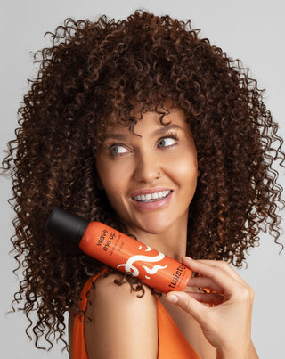 Wave me up Twisty Lockenfixiermousse ohne die Locken zu beschweren - 4